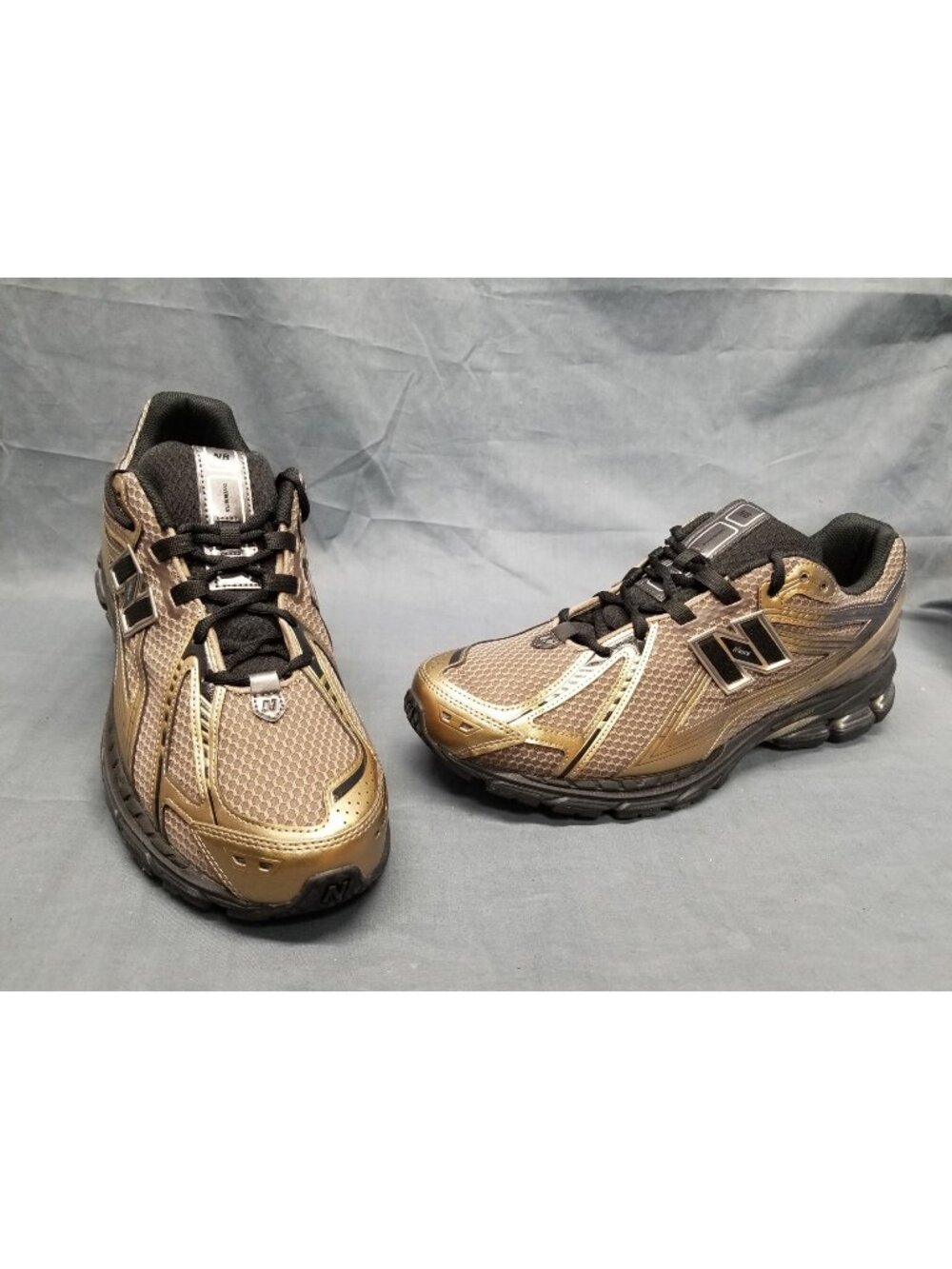 New Balance 1906R Bronze U1906RCJ Sneakers Men's Size 9 NEW NO BOX!